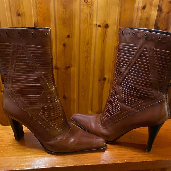 Via Spiga Shoes - Short brown leather boots